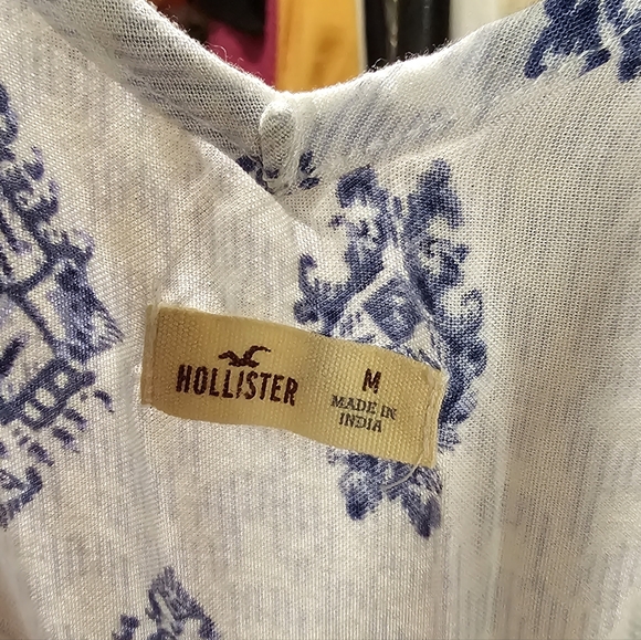 Hollister Romper - Picture 2 of 4